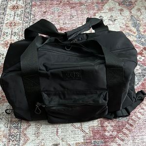 Beis the sport duffel